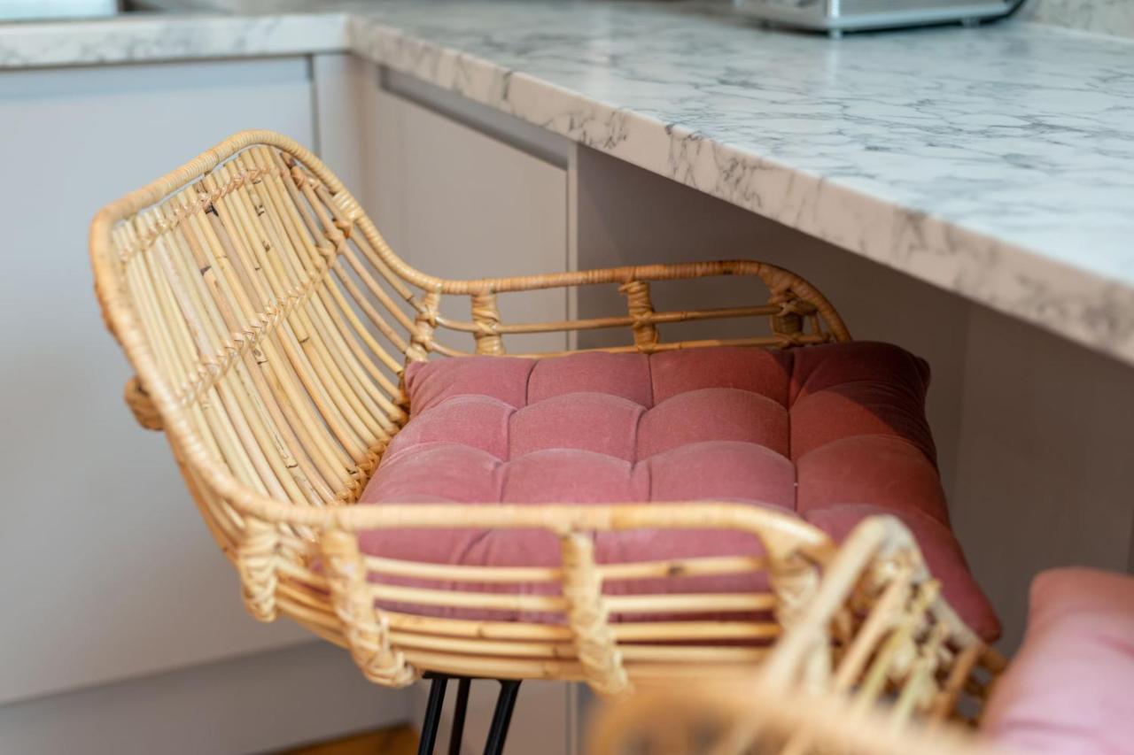 Guestready - Unique Home Near Wimbledon With Gorgeous Deck And Parking Londres Exterior foto